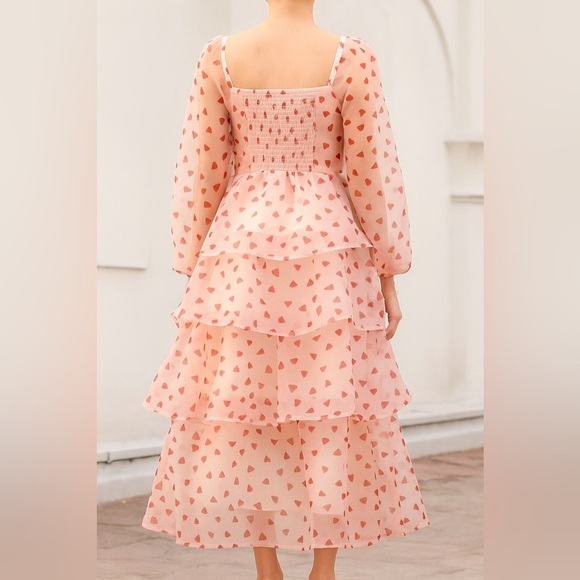 Elegant Pink Layered Dress - Picture 3 of 5